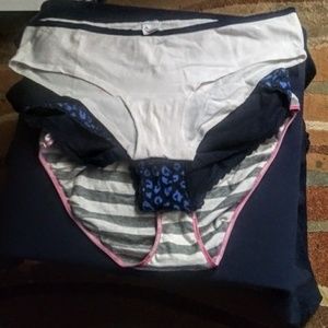 Victoria Secret Size M
